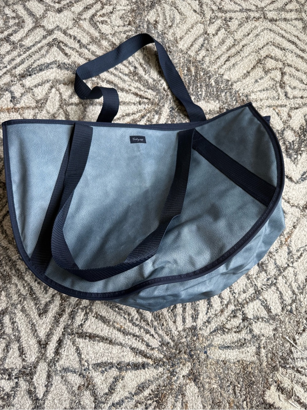 Thirty-One Round Slate Blue Utility Bag with Navy Straps